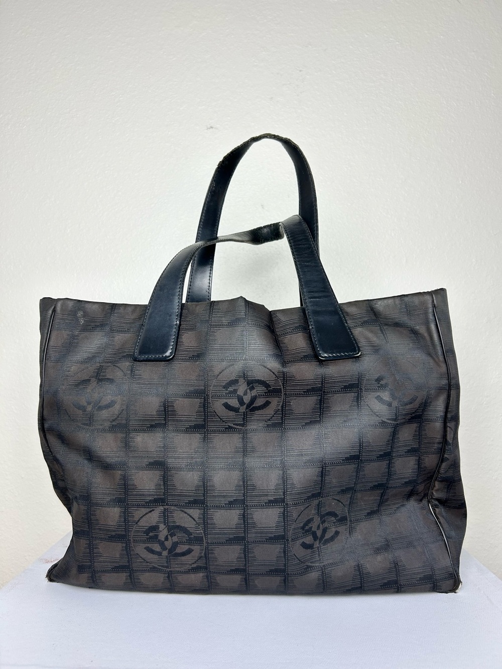 Chanel New Travel Line Large Tote Black and Brown Jacquard Bag